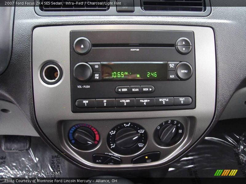Infra-Red / Charcoal/Light Flint 2007 Ford Focus ZX4 SES Sedan