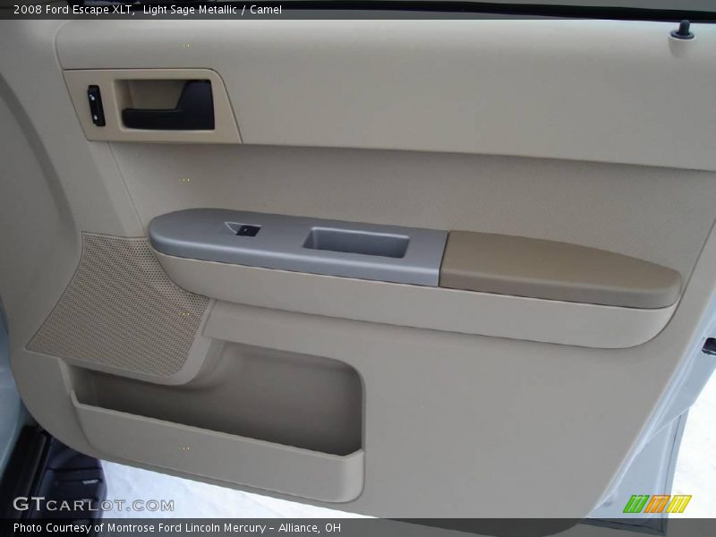 Light Sage Metallic / Camel 2008 Ford Escape XLT