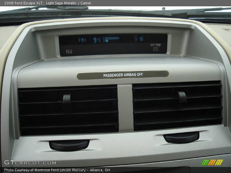 Light Sage Metallic / Camel 2008 Ford Escape XLT