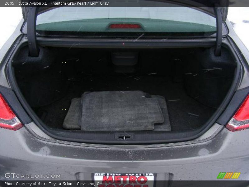 Phantom Gray Pearl / Light Gray 2005 Toyota Avalon XL