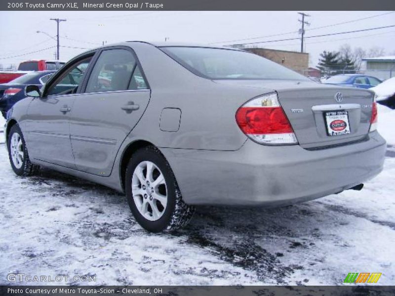 Mineral Green Opal / Taupe 2006 Toyota Camry XLE