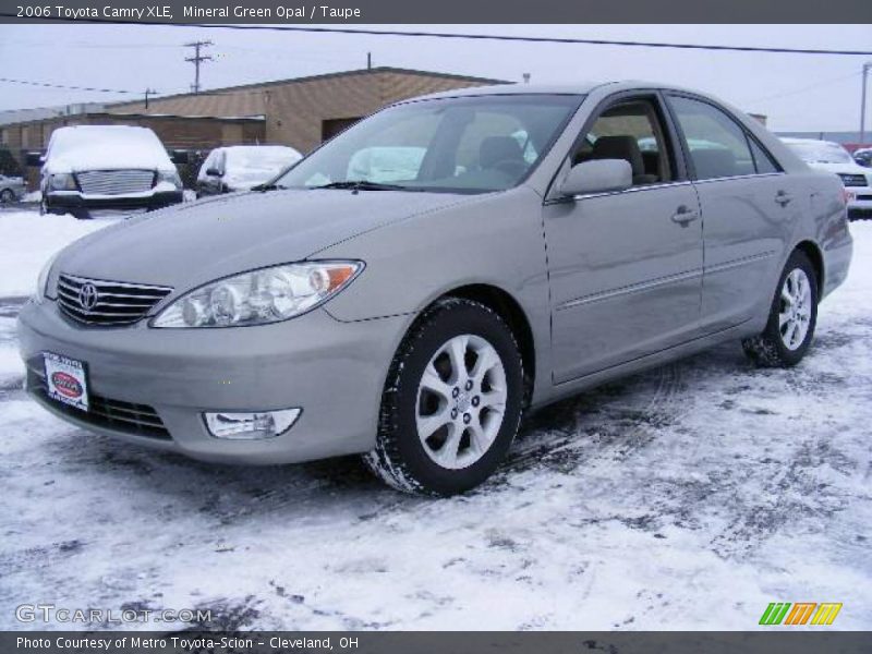 Mineral Green Opal / Taupe 2006 Toyota Camry XLE
