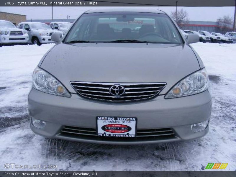 Mineral Green Opal / Taupe 2006 Toyota Camry XLE