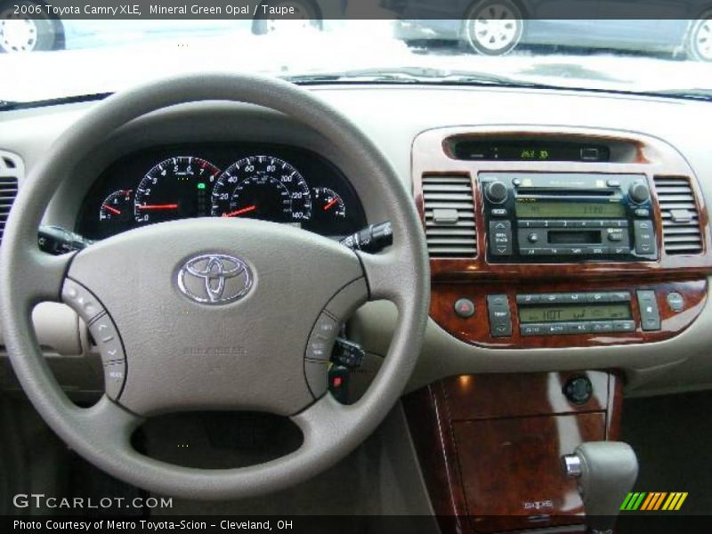 Mineral Green Opal / Taupe 2006 Toyota Camry XLE