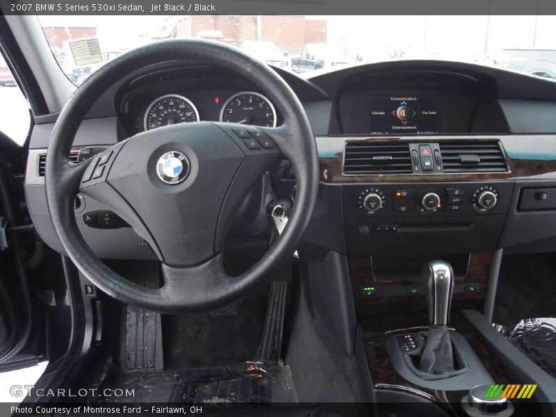 Jet Black / Black 2007 BMW 5 Series 530xi Sedan