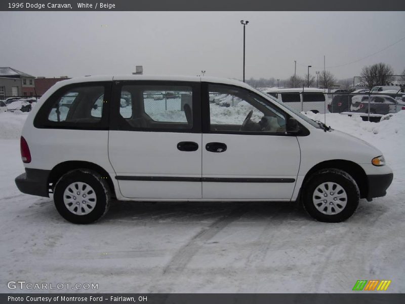 White / Beige 1996 Dodge Caravan