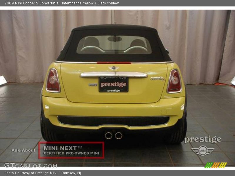 Interchange Yellow / Black/Yellow 2009 Mini Cooper S Convertible