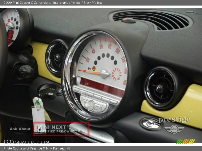 Interchange Yellow / Black/Yellow 2009 Mini Cooper S Convertible