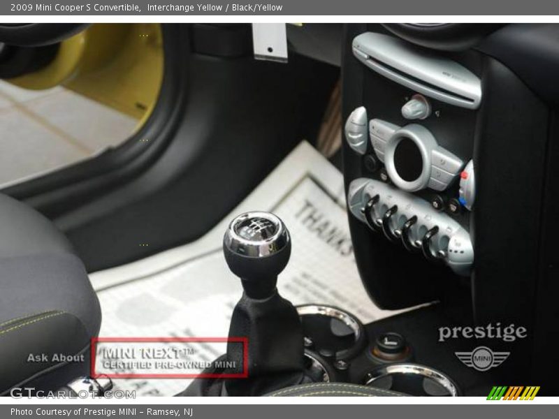 Interchange Yellow / Black/Yellow 2009 Mini Cooper S Convertible