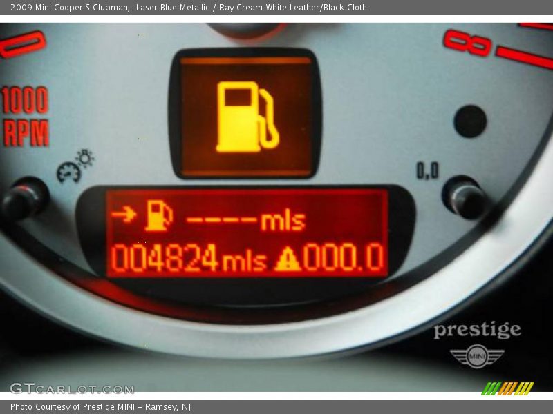 Laser Blue Metallic / Ray Cream White Leather/Black Cloth 2009 Mini Cooper S Clubman