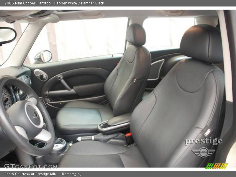 Pepper White / Panther Black 2006 Mini Cooper Hardtop