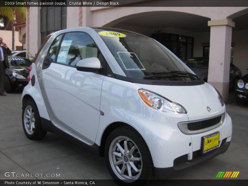 Crystal White / Design Black 2009 Smart fortwo passion coupe