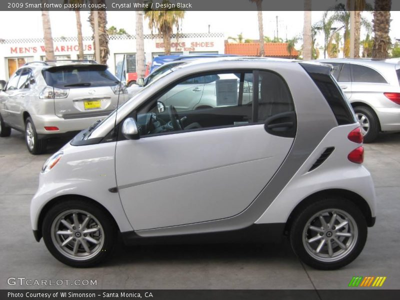 Crystal White / Design Black 2009 Smart fortwo passion coupe