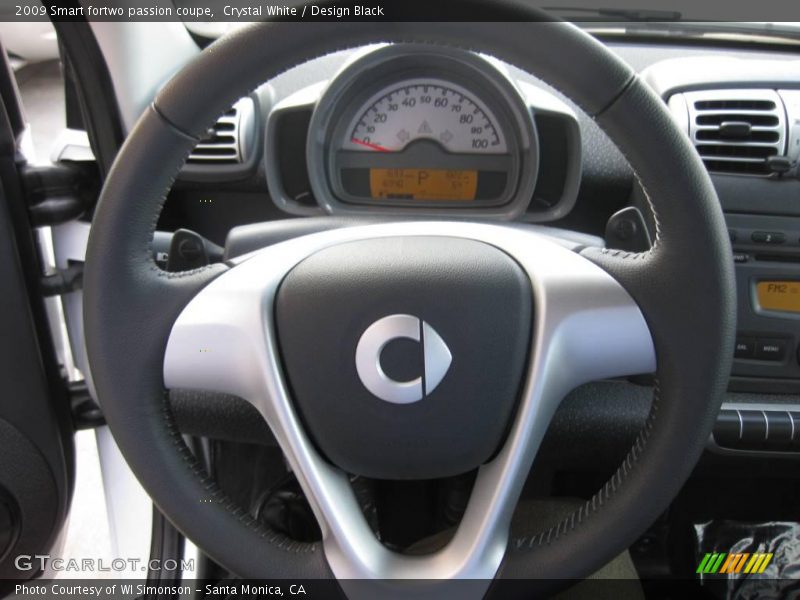 Crystal White / Design Black 2009 Smart fortwo passion coupe