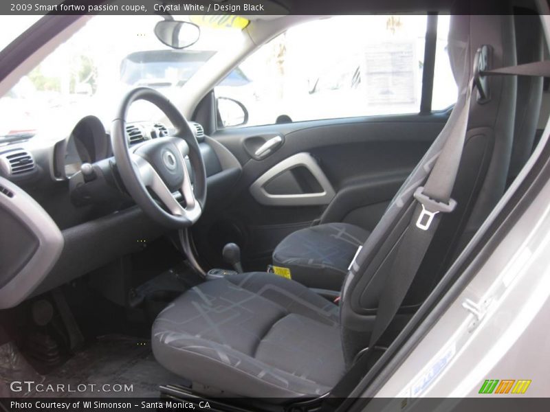 Crystal White / Design Black 2009 Smart fortwo passion coupe