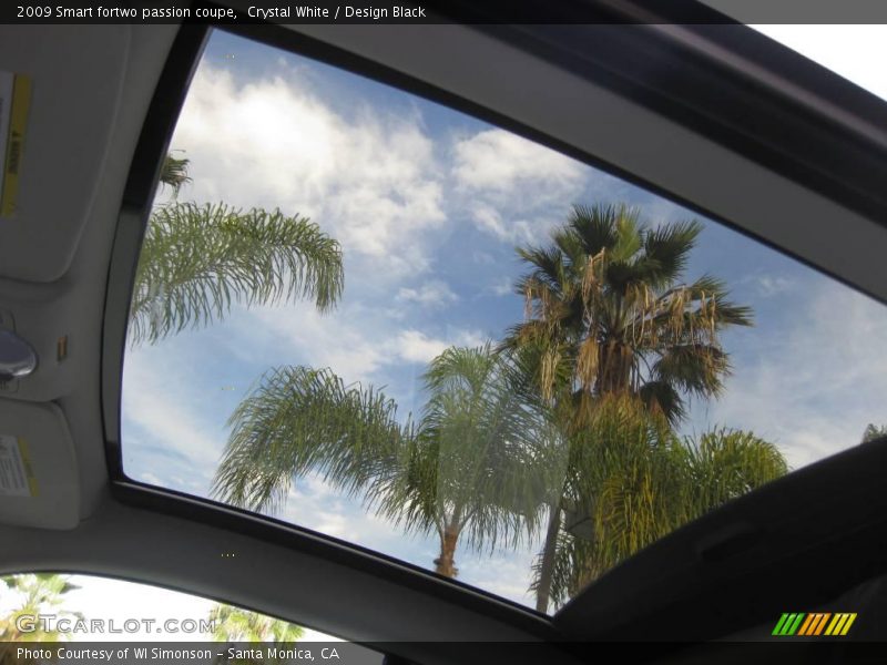 Crystal White / Design Black 2009 Smart fortwo passion coupe