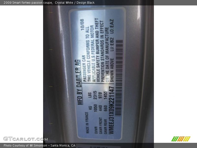Crystal White / Design Black 2009 Smart fortwo passion coupe