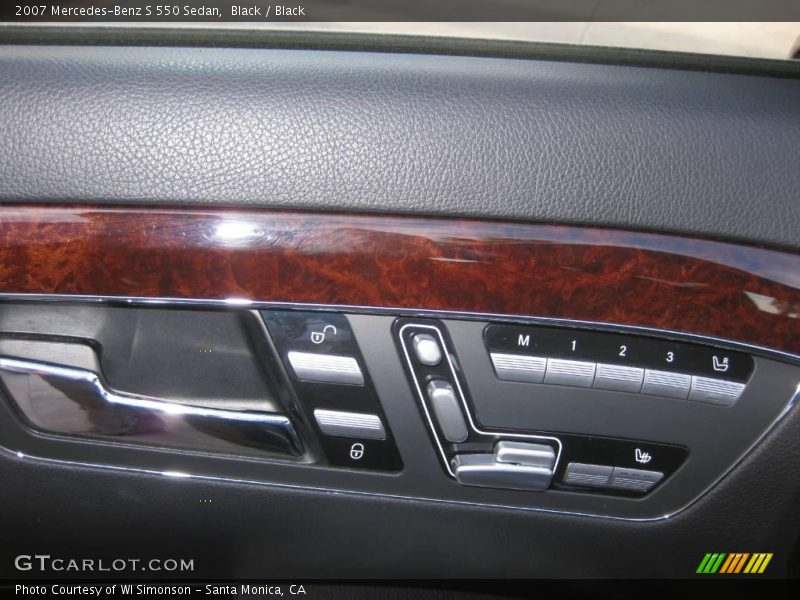 Black / Black 2007 Mercedes-Benz S 550 Sedan