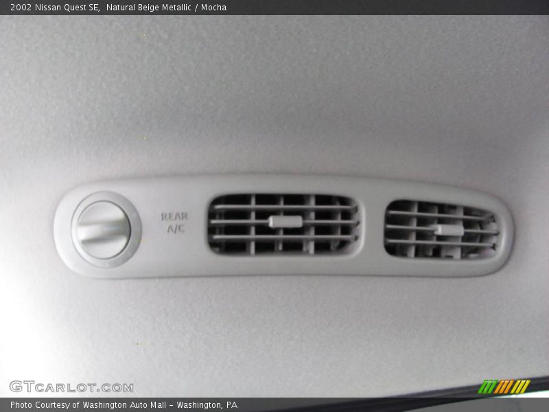 Natural Beige Metallic / Mocha 2002 Nissan Quest SE