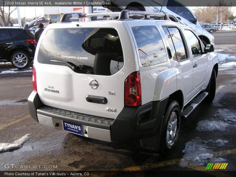 Avalanche White / Graphite/Steel 2009 Nissan Xterra SE 4x4