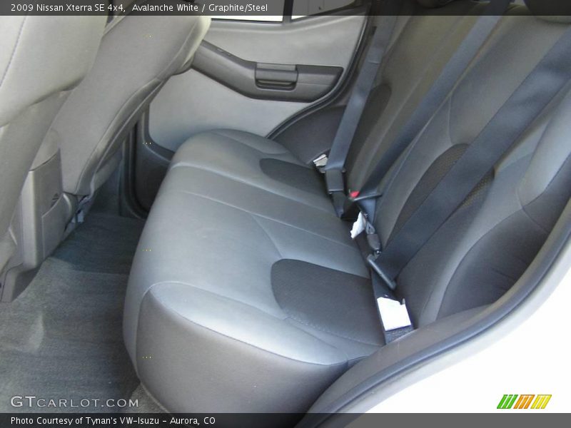 Avalanche White / Graphite/Steel 2009 Nissan Xterra SE 4x4