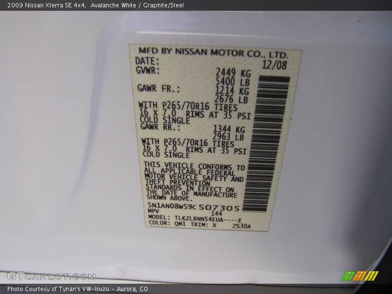 Avalanche White / Graphite/Steel 2009 Nissan Xterra SE 4x4