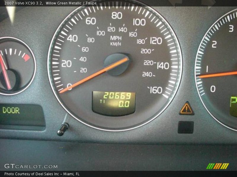 Willow Green Metallic / Taupe 2007 Volvo XC90 3.2