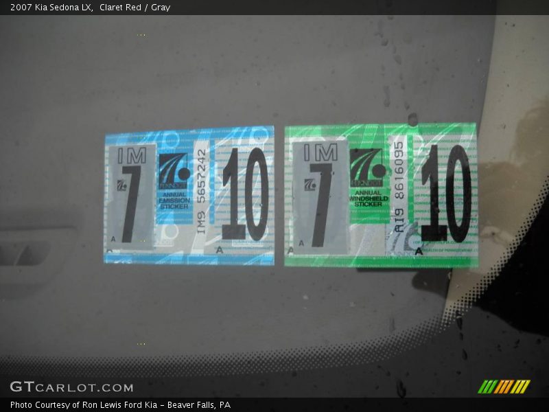 Claret Red / Gray 2007 Kia Sedona LX