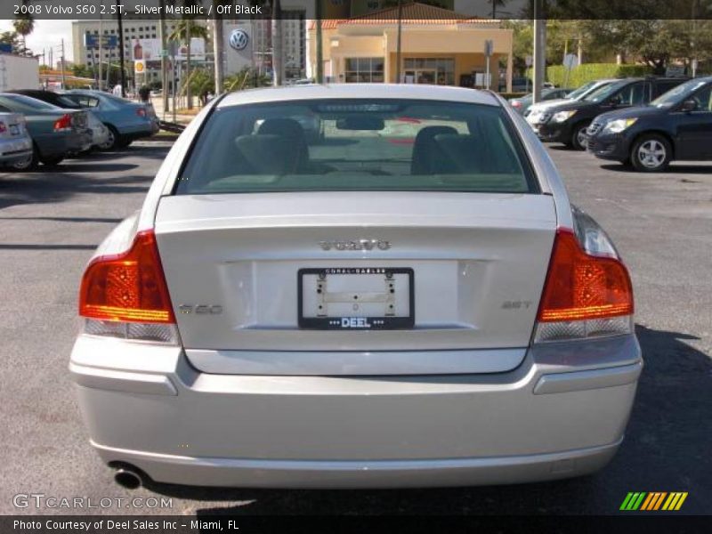 Silver Metallic / Off Black 2008 Volvo S60 2.5T
