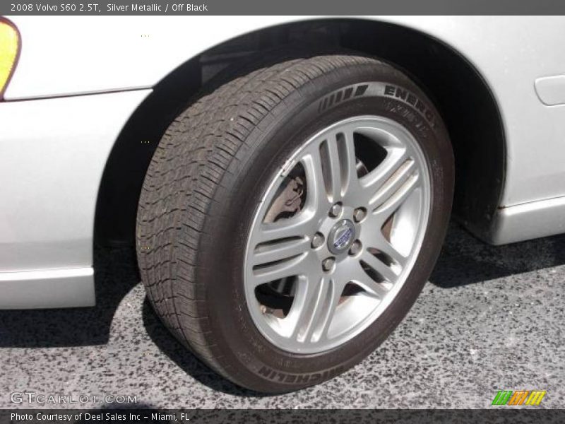 Silver Metallic / Off Black 2008 Volvo S60 2.5T