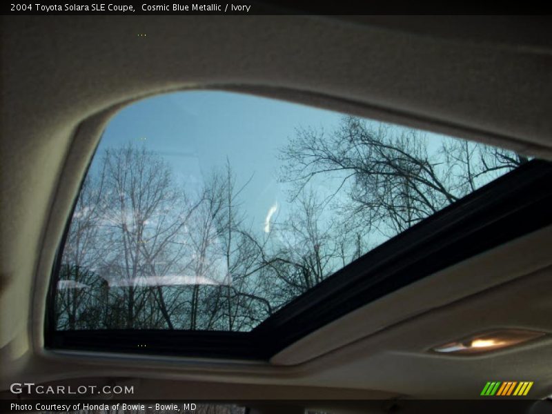 Cosmic Blue Metallic / Ivory 2004 Toyota Solara SLE Coupe