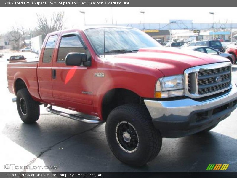 Red Clearcoat / Medium Flint 2002 Ford F250 Super Duty XL SuperCab