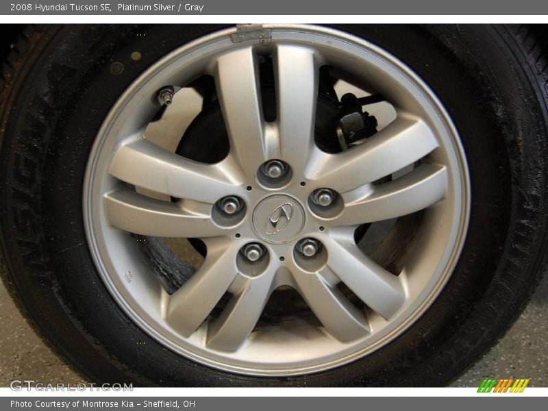 Platinum Silver / Gray 2008 Hyundai Tucson SE