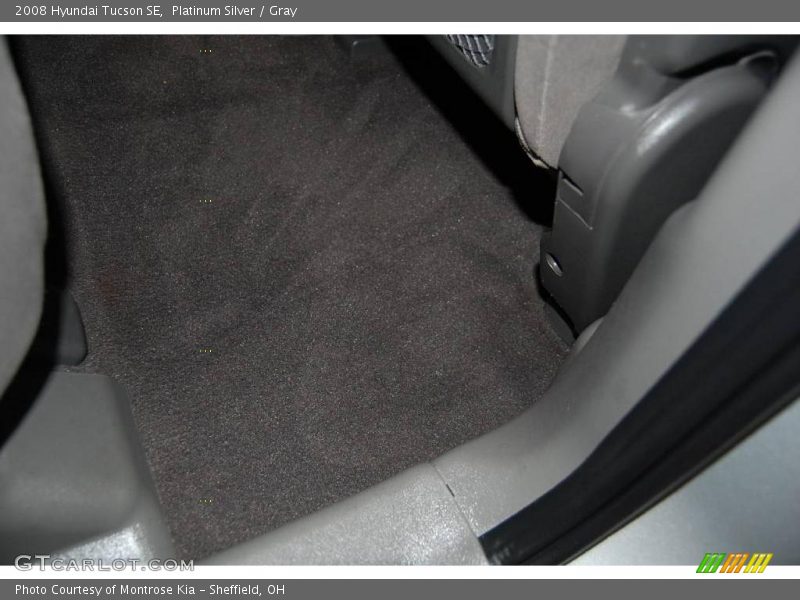Platinum Silver / Gray 2008 Hyundai Tucson SE