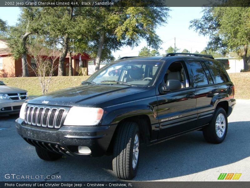 Black / Sandstone 2002 Jeep Grand Cherokee Limited 4x4