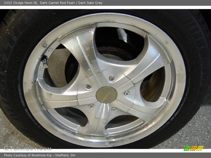 Dark Garnet Red Pearl / Dark Slate Gray 2002 Dodge Neon SE