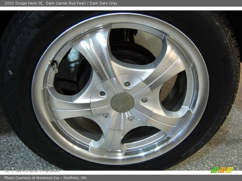 Dark Garnet Red Pearl / Dark Slate Gray 2002 Dodge Neon SE