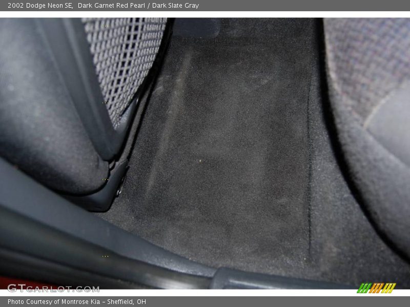 Dark Garnet Red Pearl / Dark Slate Gray 2002 Dodge Neon SE