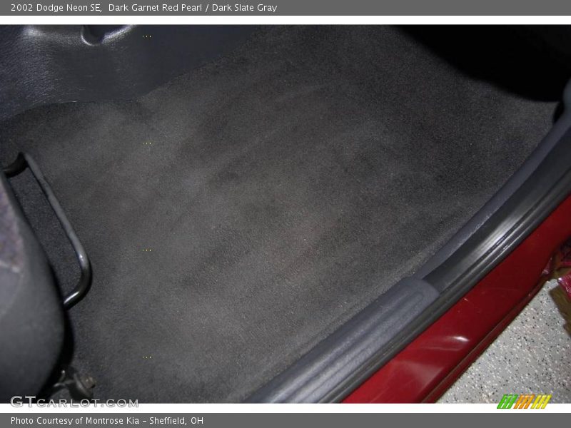 Dark Garnet Red Pearl / Dark Slate Gray 2002 Dodge Neon SE