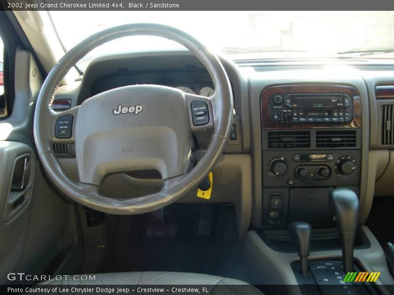 Black / Sandstone 2002 Jeep Grand Cherokee Limited 4x4