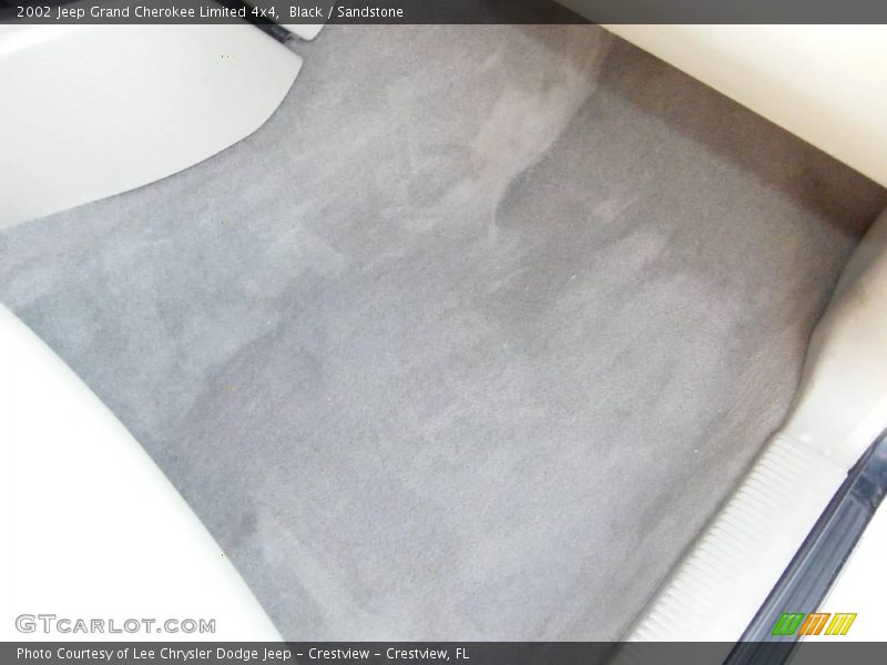 Black / Sandstone 2002 Jeep Grand Cherokee Limited 4x4