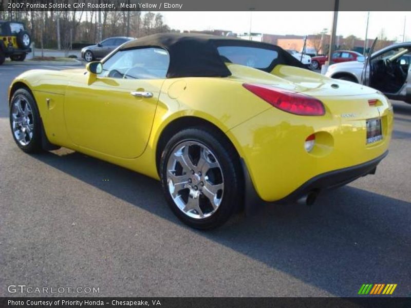 Mean Yellow / Ebony 2007 Pontiac Solstice GXP Roadster