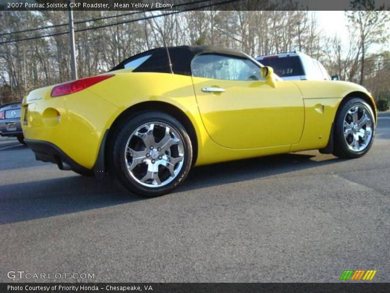 Mean Yellow / Ebony 2007 Pontiac Solstice GXP Roadster