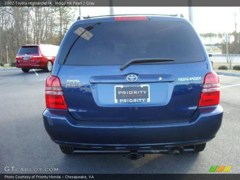 Indigo Ink Pearl / Gray 2002 Toyota Highlander I4