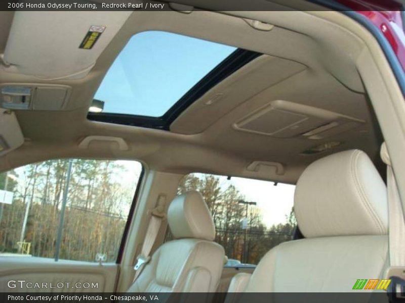 Redrock Pearl / Ivory 2006 Honda Odyssey Touring