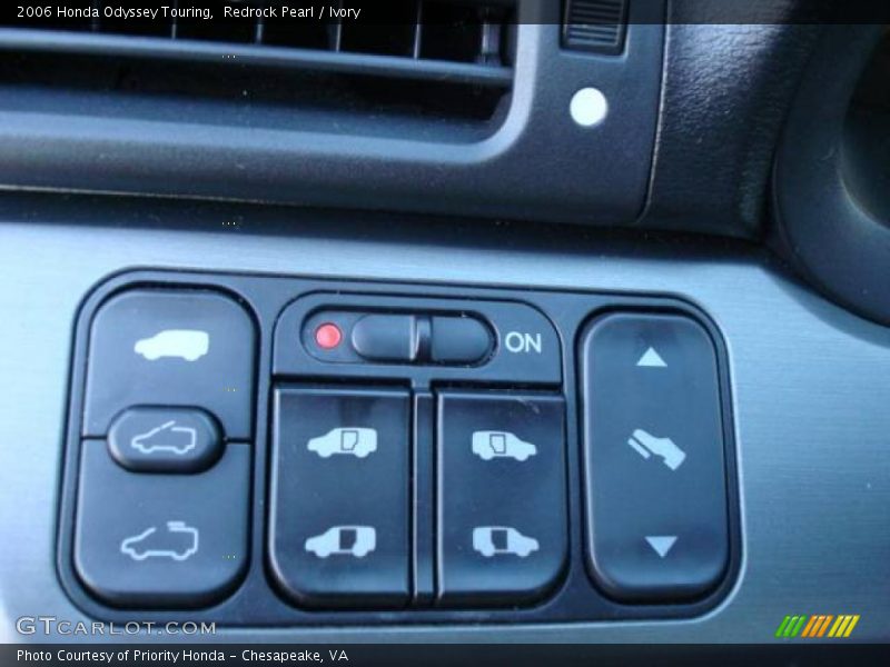 Redrock Pearl / Ivory 2006 Honda Odyssey Touring