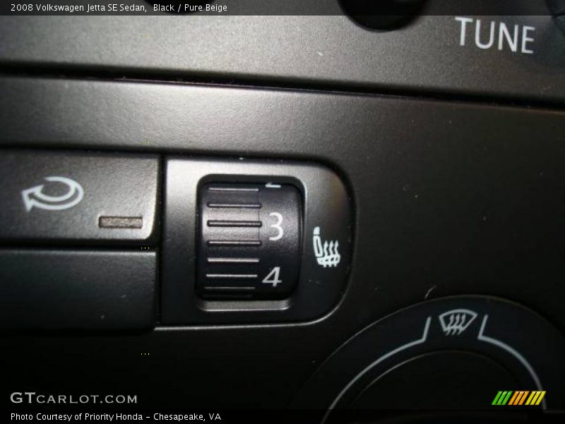 Black / Pure Beige 2008 Volkswagen Jetta SE Sedan