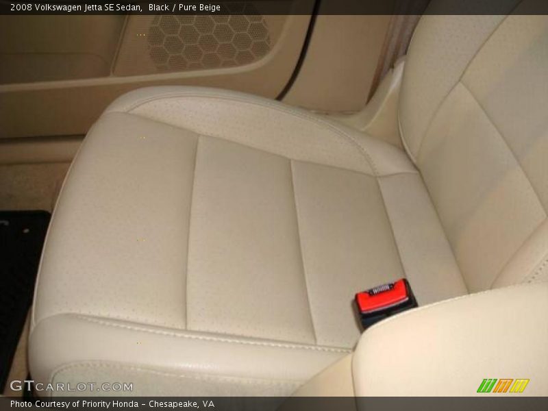 Black / Pure Beige 2008 Volkswagen Jetta SE Sedan
