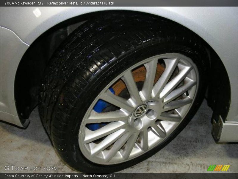 Reflex Silver Metallic / Anthracite/Black 2004 Volkswagen R32