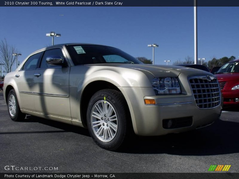 White Gold Pearlcoat / Dark Slate Gray 2010 Chrysler 300 Touring